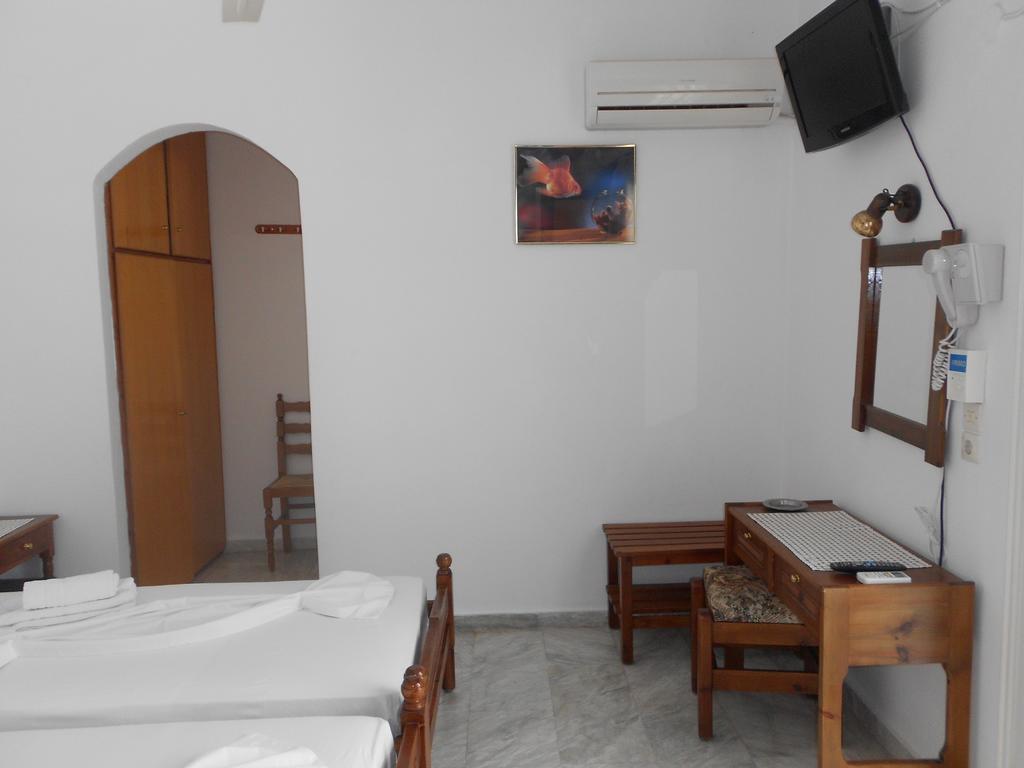 Zorbas Hotel Pitagorio Pokój zdjęcie